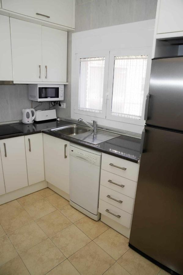 דירות Apartamento En Pleno Centro De קמברילס מראה חיצוני תמונה