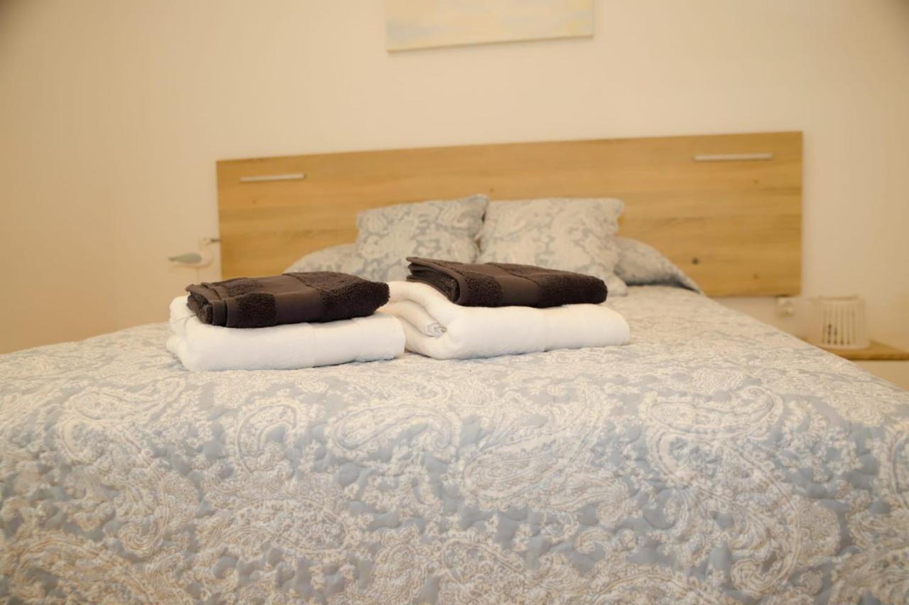דירות Apartamento En Pleno Centro De קמברילס מראה חיצוני תמונה