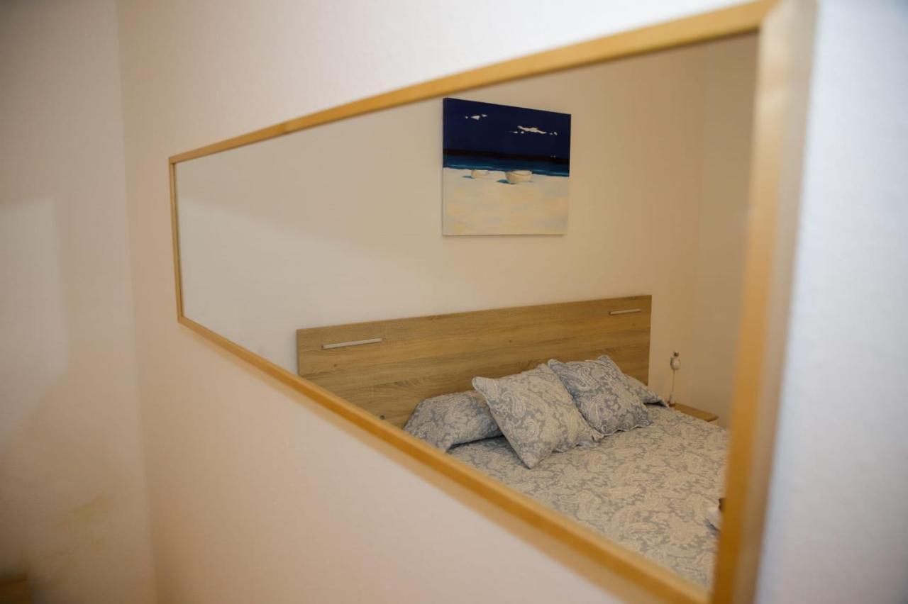 דירות Apartamento En Pleno Centro De קמברילס מראה חיצוני תמונה